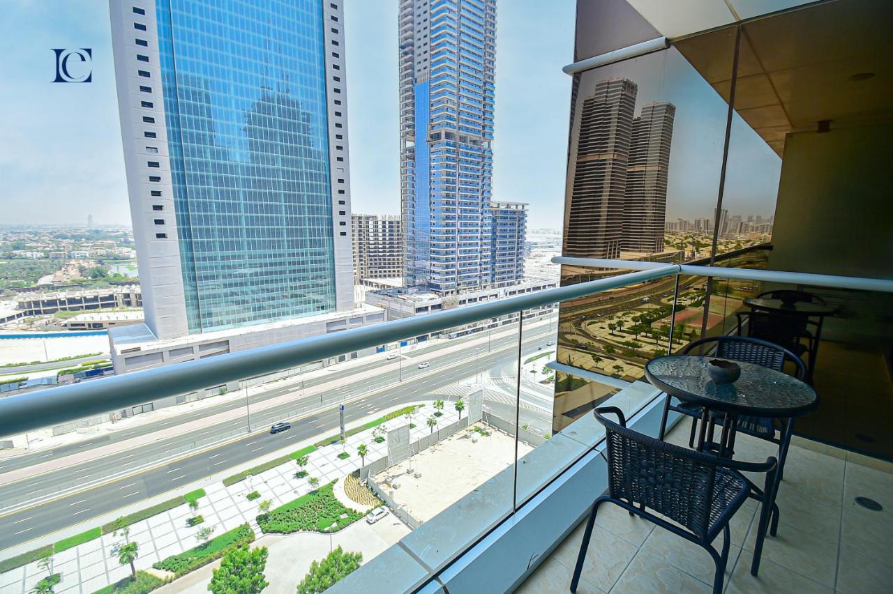 Brand New Studio Apt - Near Jlt Metro Apartment Dubai Exterior photo